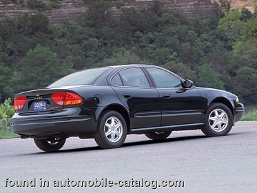 Oldsmobile Oldsmobile Alero GL Sedan 2.4 2001