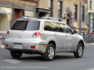 Mitsubishi Mitsubishi Outlander XLS 2WD 2003