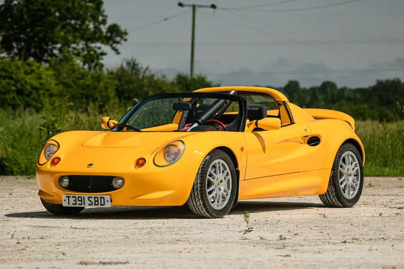 Lotus Lotus Elise Series 1 Sport 190 1999