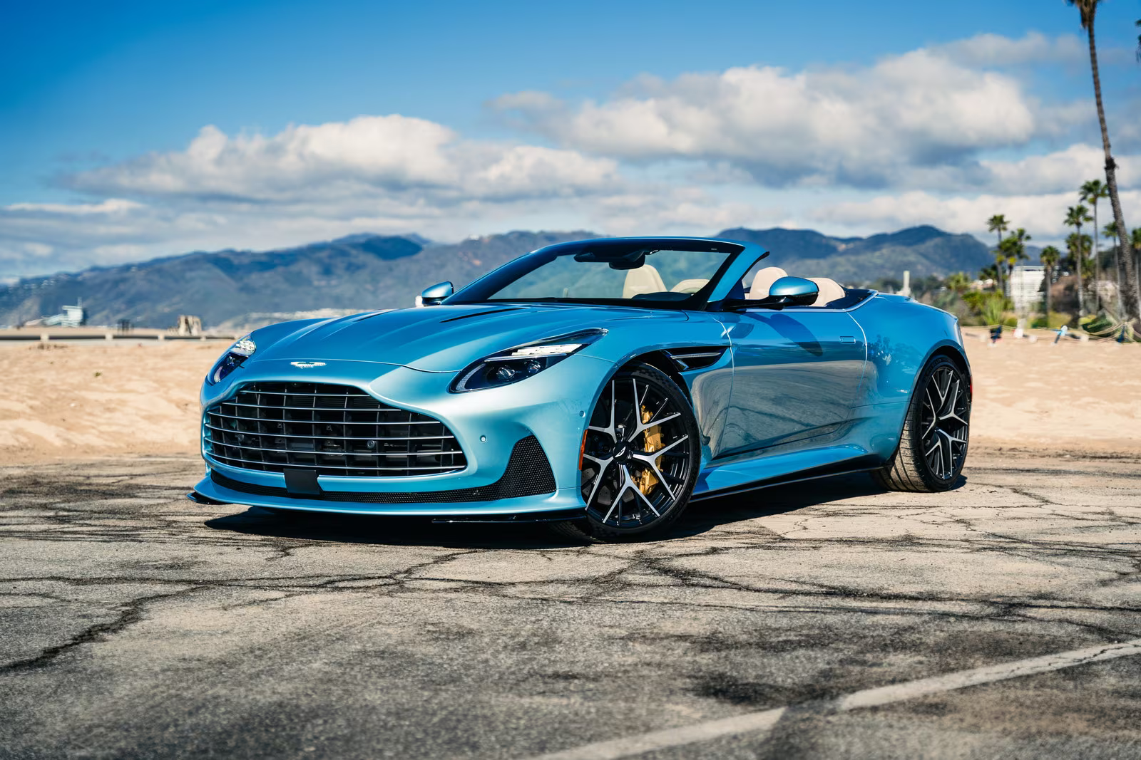 Aston Martin Aston Martin DB12 2024