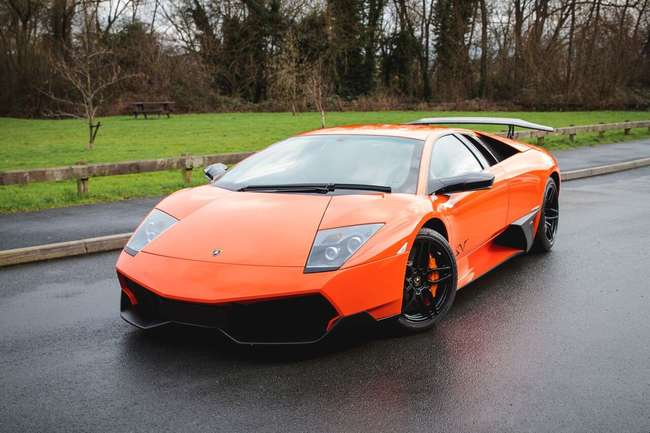 Lamborghini Lamborghini Murciélago LP 670-4 SV 2010