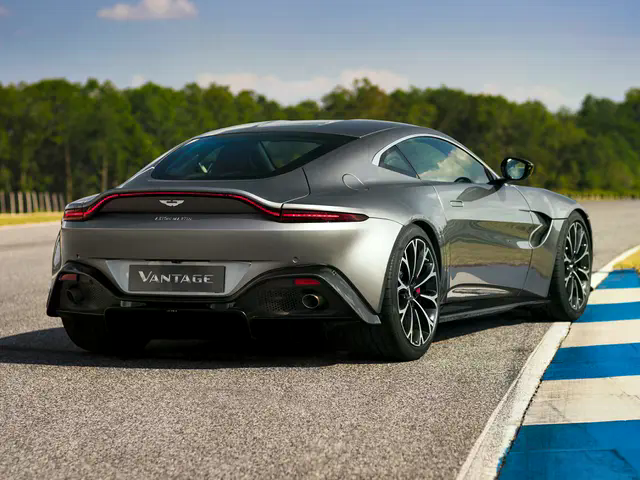 Aston Martin Aston Martin Vantage 2019