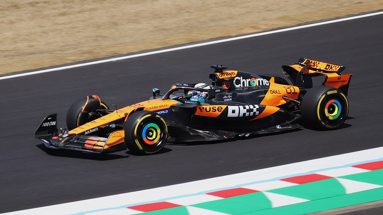 McLaren McLaren MCL39 2025