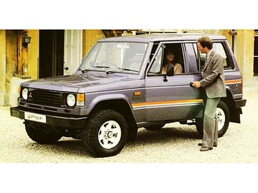 Mitsubishi Mitsubishi Pajero 2.6 Metal Top 1982