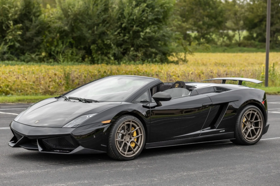 Lamborghini Lamborghini Gallardo LP570-4 Spyder Performante 2012