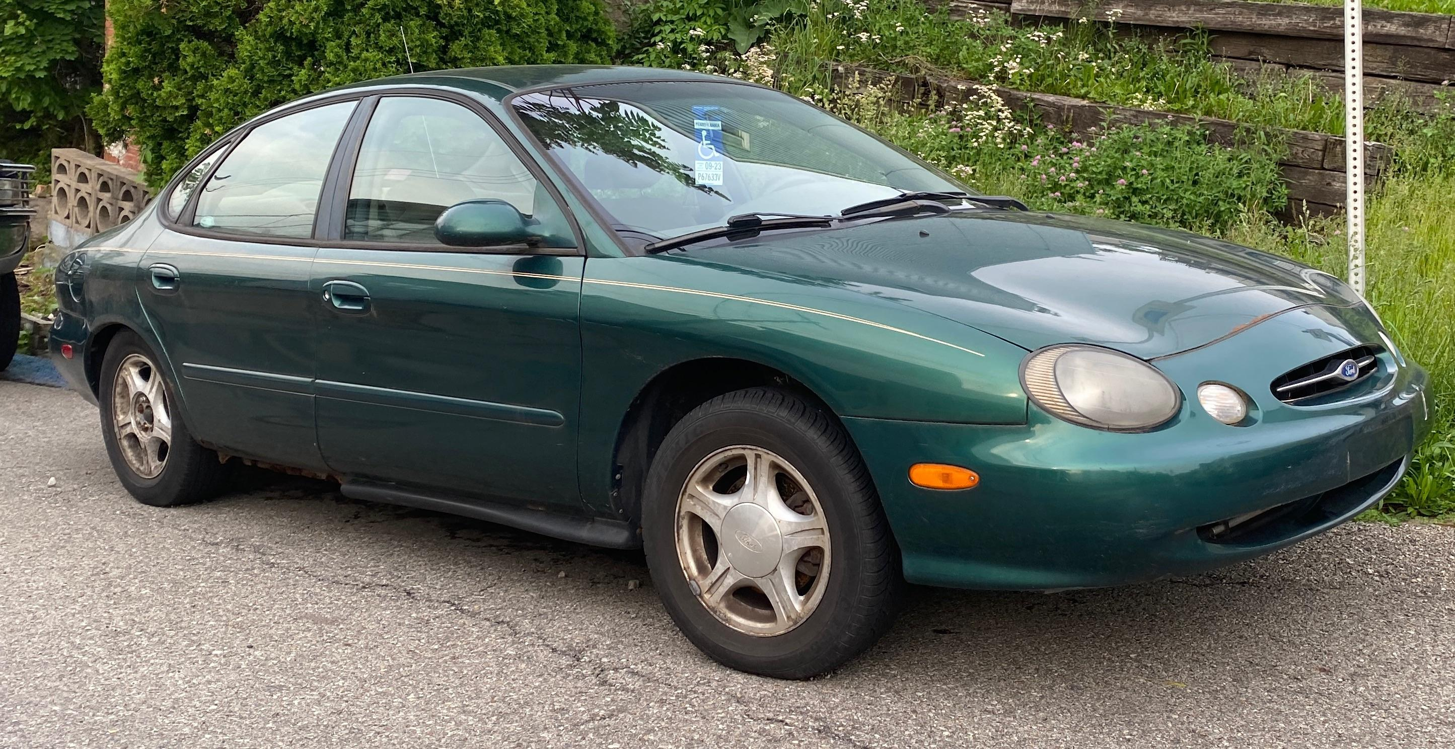 Ford Ford Taurus LX 1999